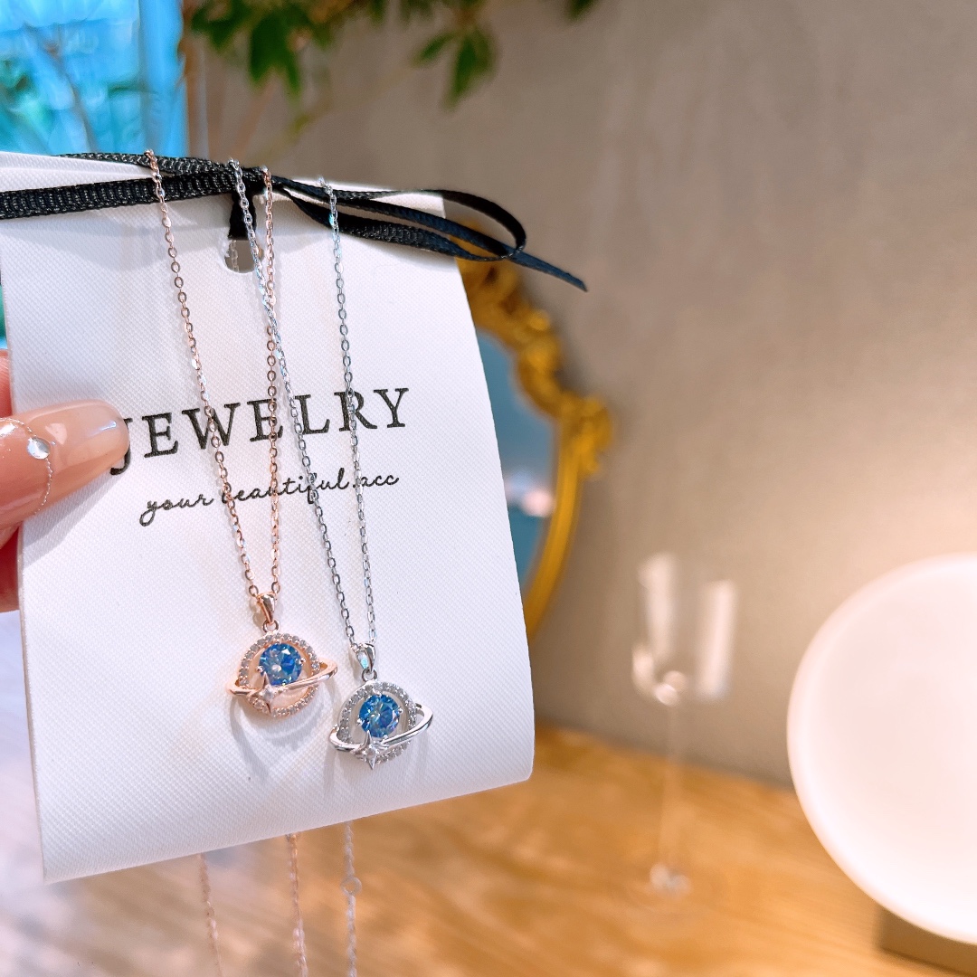 Low Allergy Silver Moissanite Necklace Fresh Self-love Silver