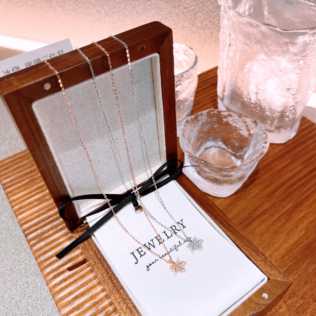 エレガントアレルギー対応シルバーネックレスシルバー 母の日