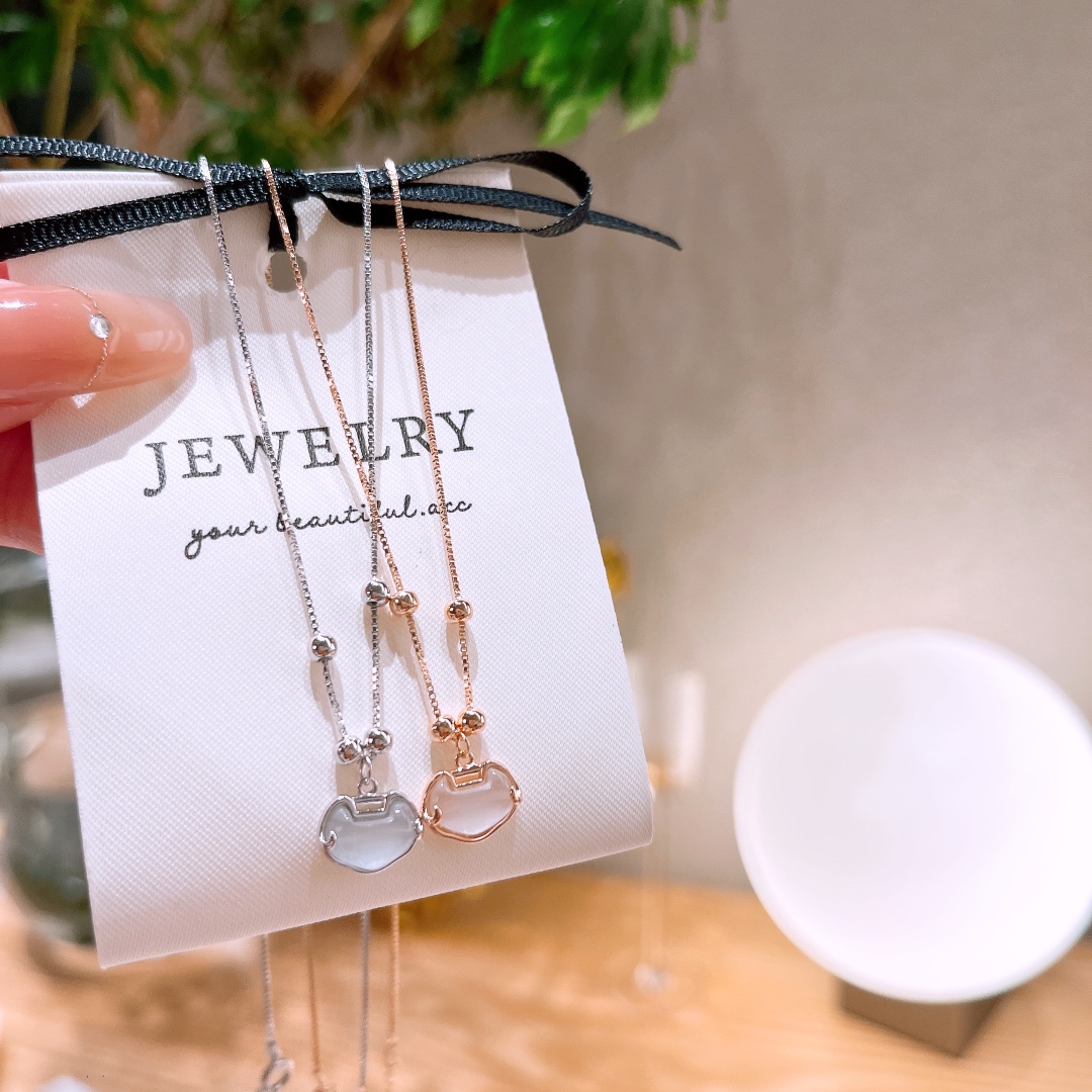 Fine Silver Necklace Soft Confession Gold