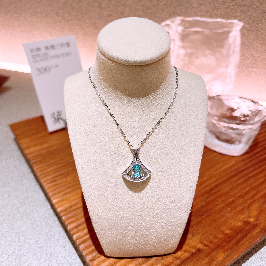 レトロ低アレルギー銀ネックレスゴールド 母の日