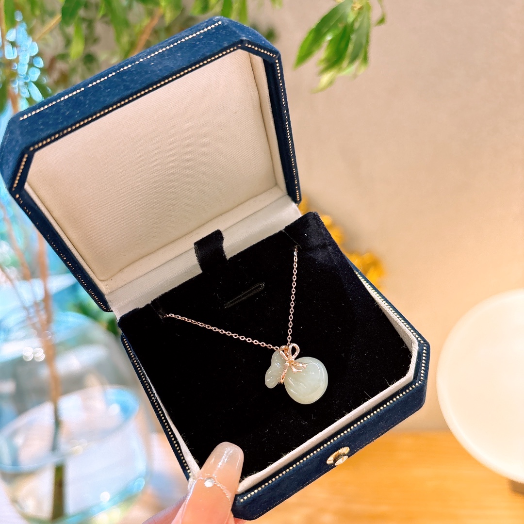 Hypoallergenic Silver Hetian Jade Necklace Precision Wedding Registration