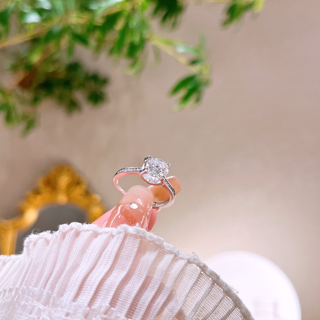 S925 Sterling Silver Moissanite Ring Fresh Date Night Silver