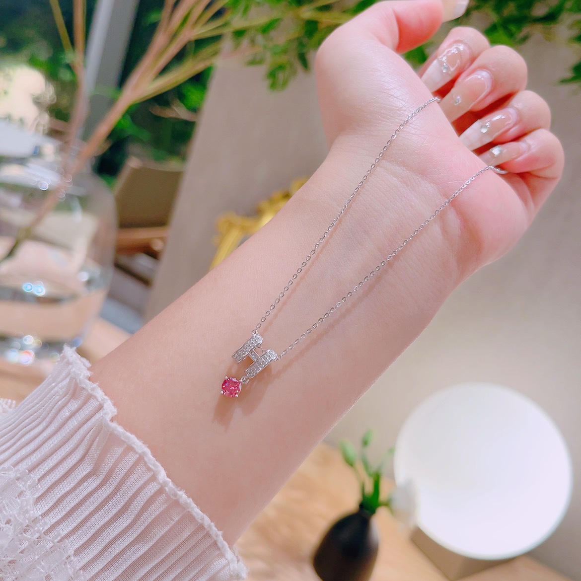 Hypoallergenic Silver Moissanite Necklace Artistic Mother's Day Gold