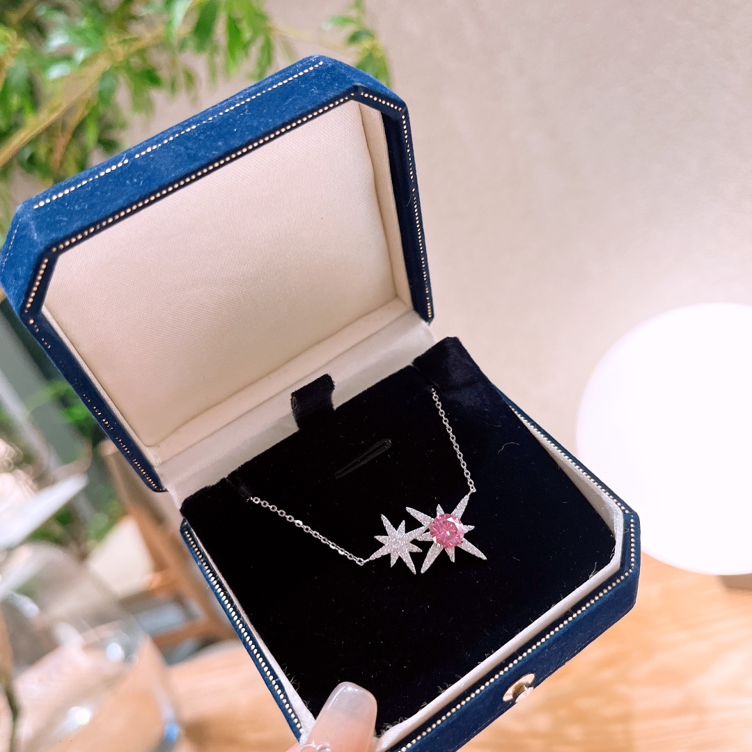 Low Allergy Silver Moissanite Necklace Elegant Banquet Gold