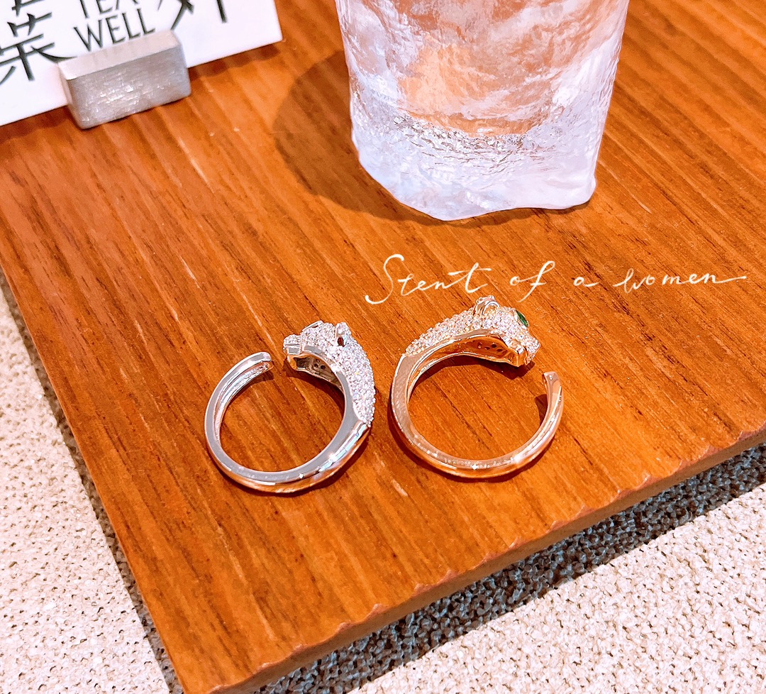 Hypoallergenic Silver Ring Light Luxury Date Night Gold