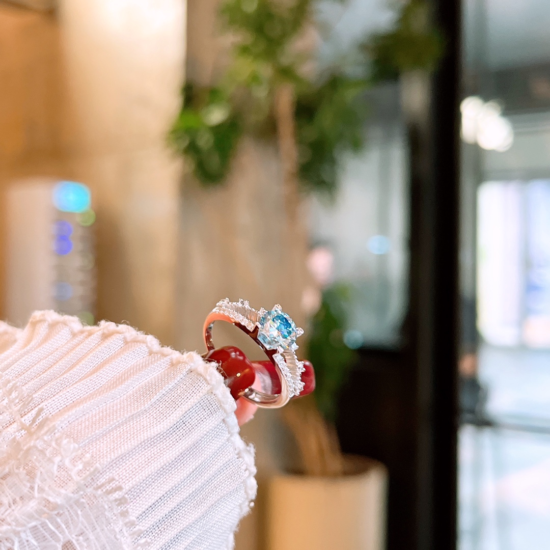 精巧ニッケル無添加銀モアッサナイトリングシルバー 通勤