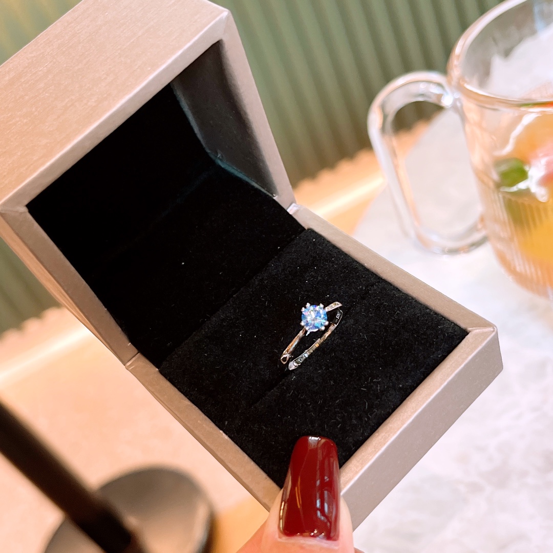 ファッション高品質シルバーモアッサナイトリングゴールド 職場