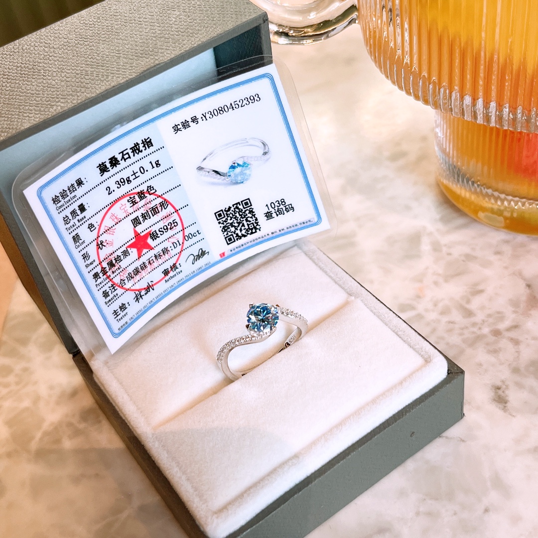 High Polish Silver Moissanite Ring Premium Father's Day Silver