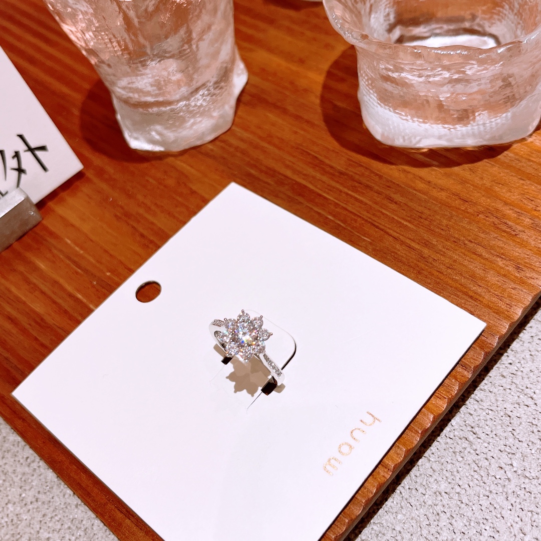 S925 Sterling Silver Moissanite Ring Gentle Engagement Gold