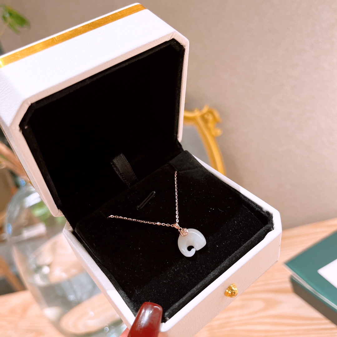 S925 Sterling Silver Hetian Jade Necklace Sweet & Cool Gift for Her