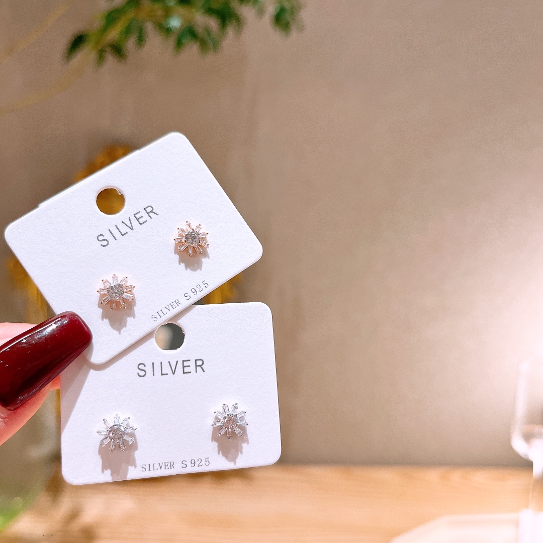 Low Allergy Silver Earrings Vintage Workplace Silver