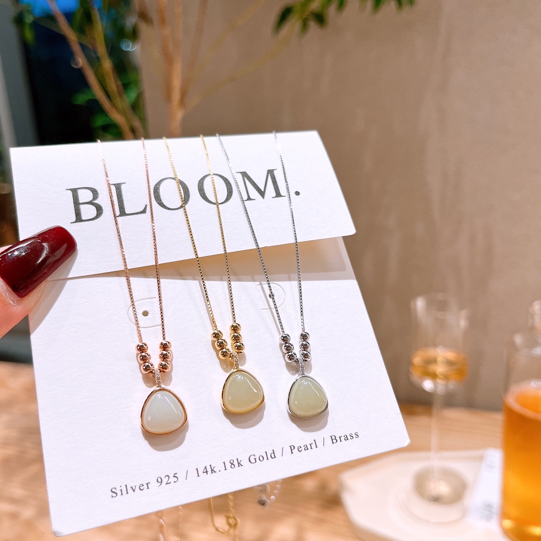 Solid Silver Hetian Jade Necklace Sweet & Cool Engagement Silver