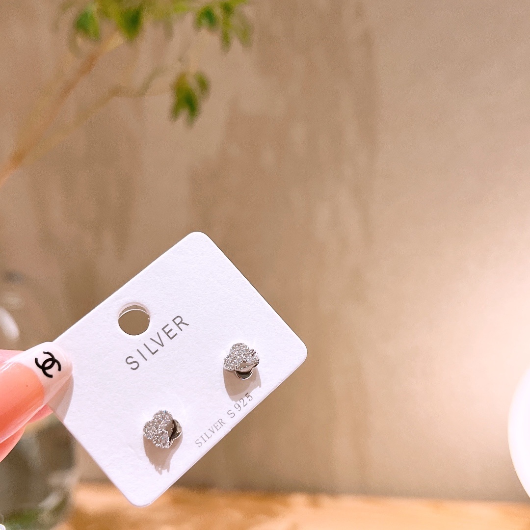 S925 Sterling Silver Earrings Pure Confession Silver