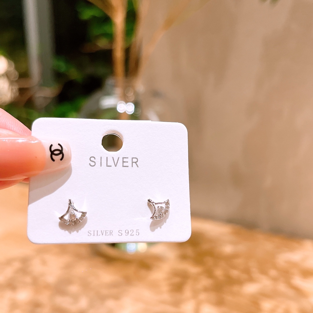 Hypoallergenic Silver Earrings Dainty Mother's Birthday Silver