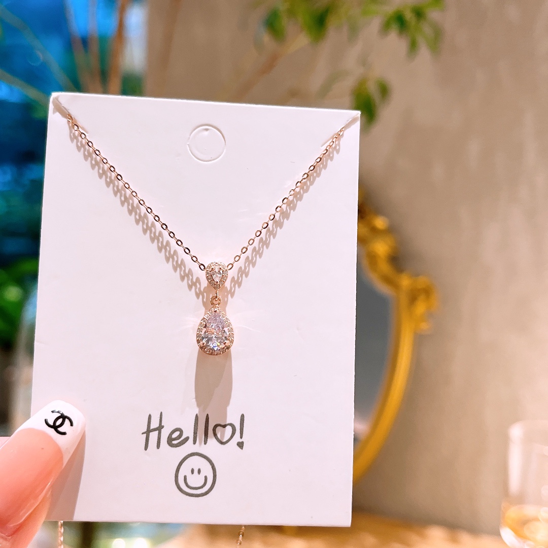 Hochglanzpoliertes Silber Kette Intellektuell Arbeitsplatz Silber