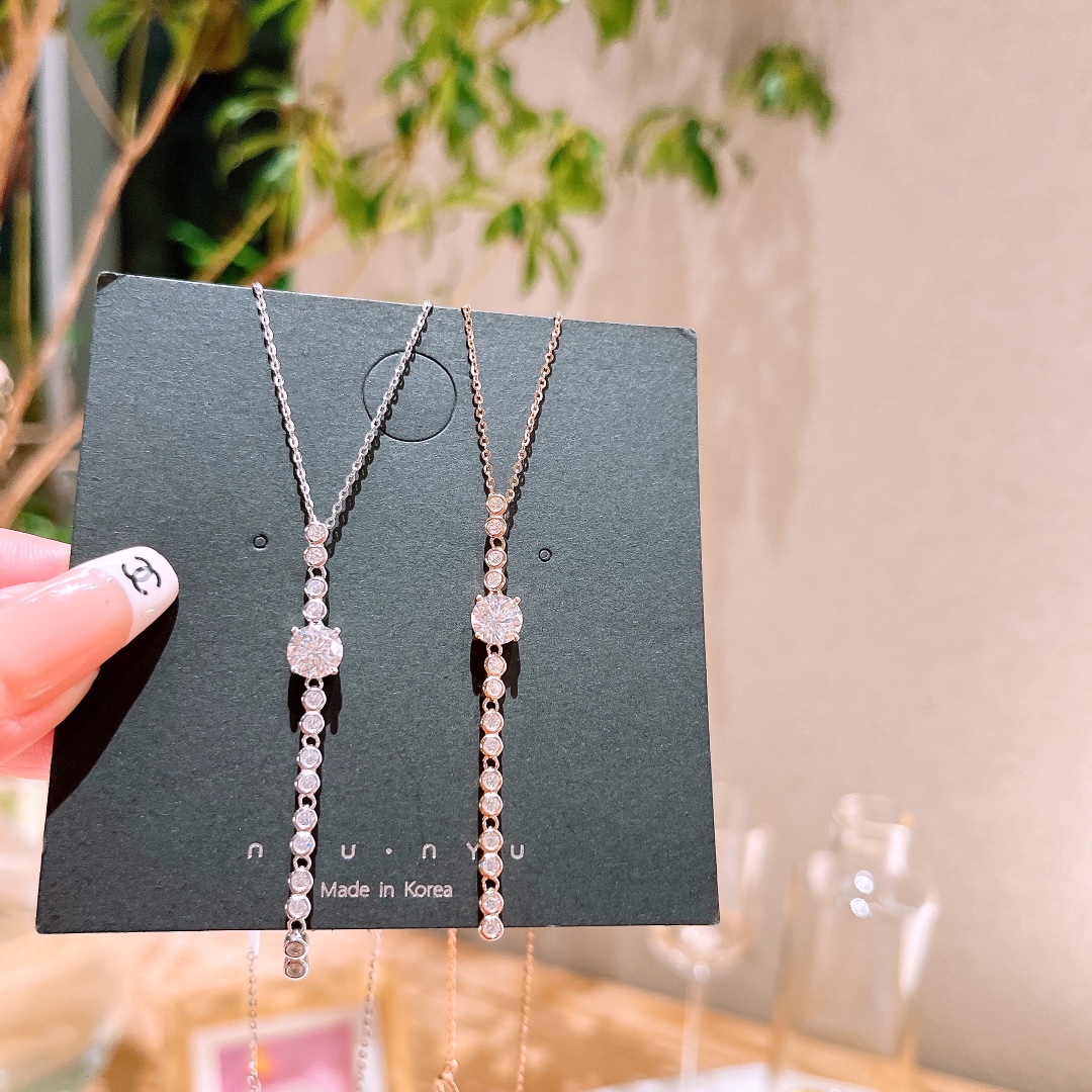 Fine Silver Moissanite Necklace Dainty Housewarming Silver