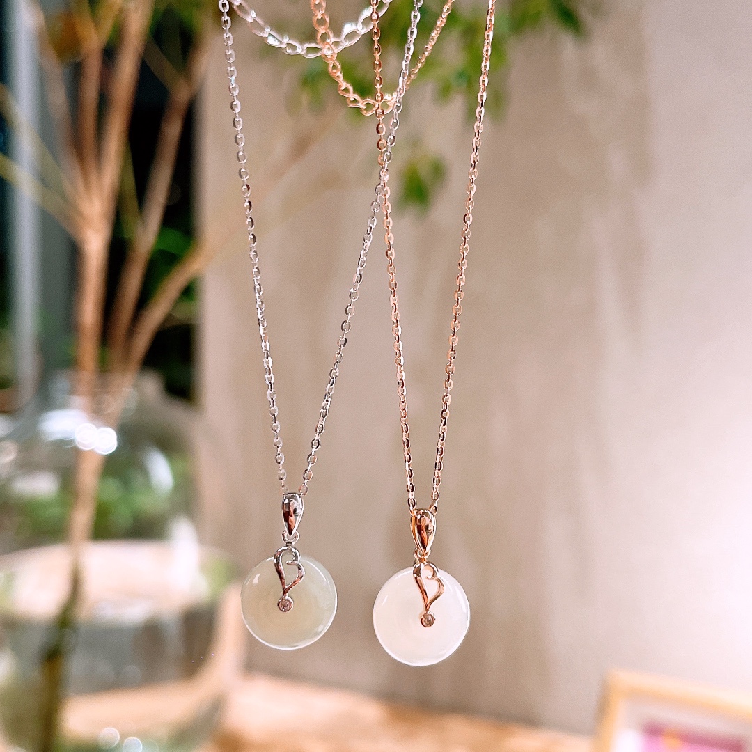 Fine Silver Hetian Jade Necklace Premium Housewarming Gold