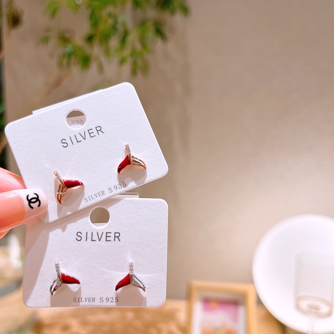 Hypoallergenic Silver Earrings Fashion Banquet Silver