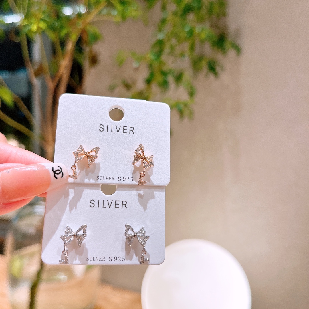 柔らか純銀イヤリングゴールド 誕生日