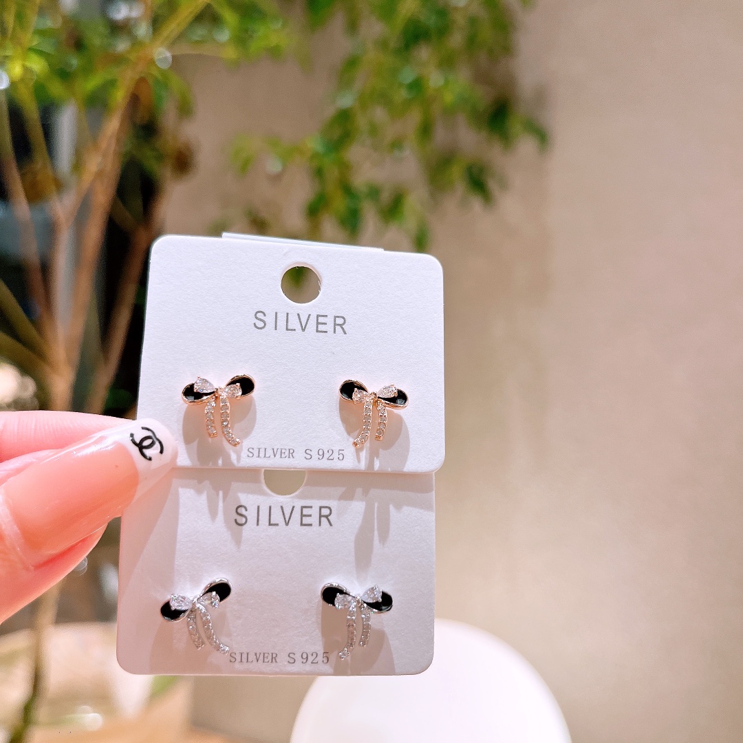 レトロニッケル無添加銀イヤリングゴールド 母の誕生日