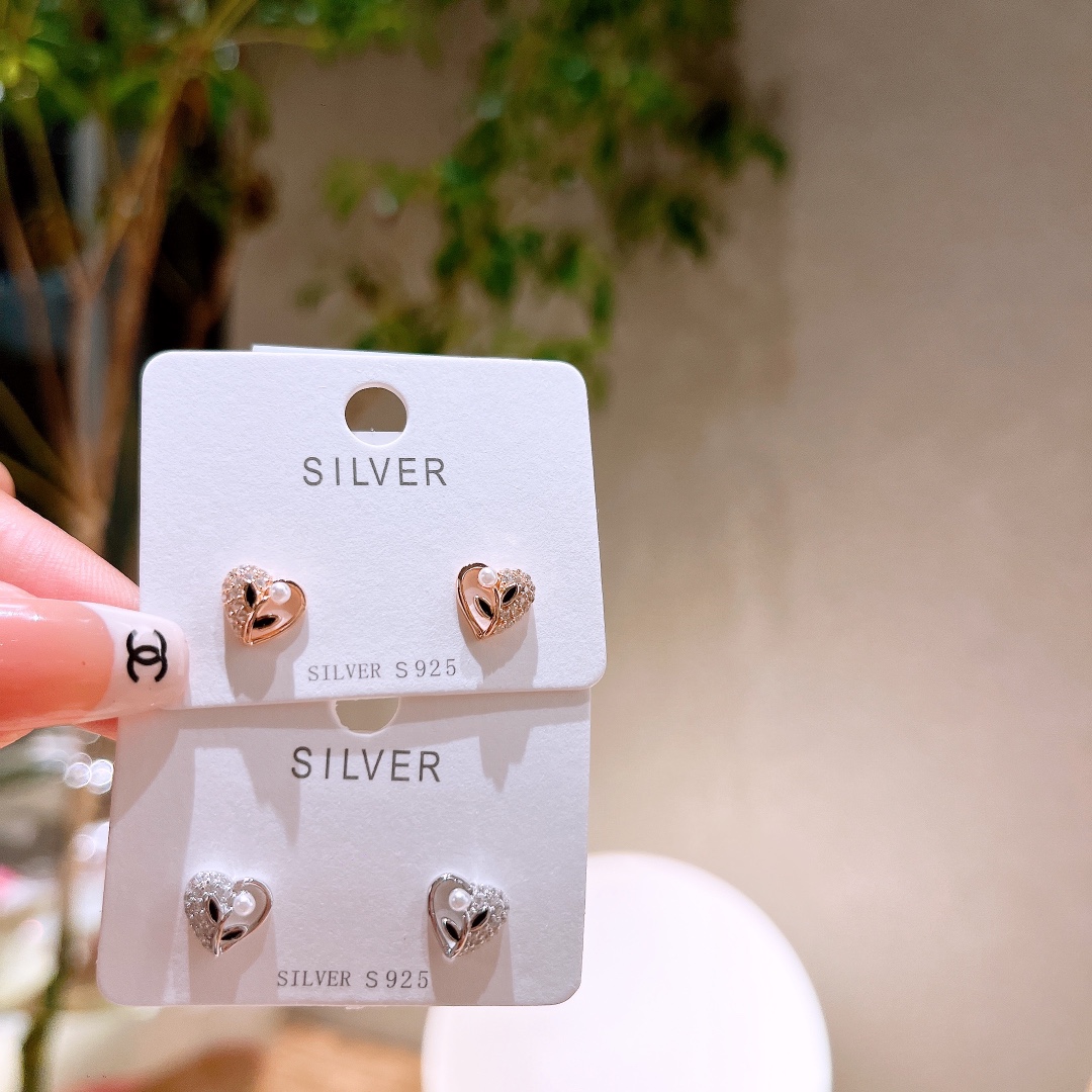 Hochglanzpoliertes Silber Ohrringe Elegant Abschluss Gold