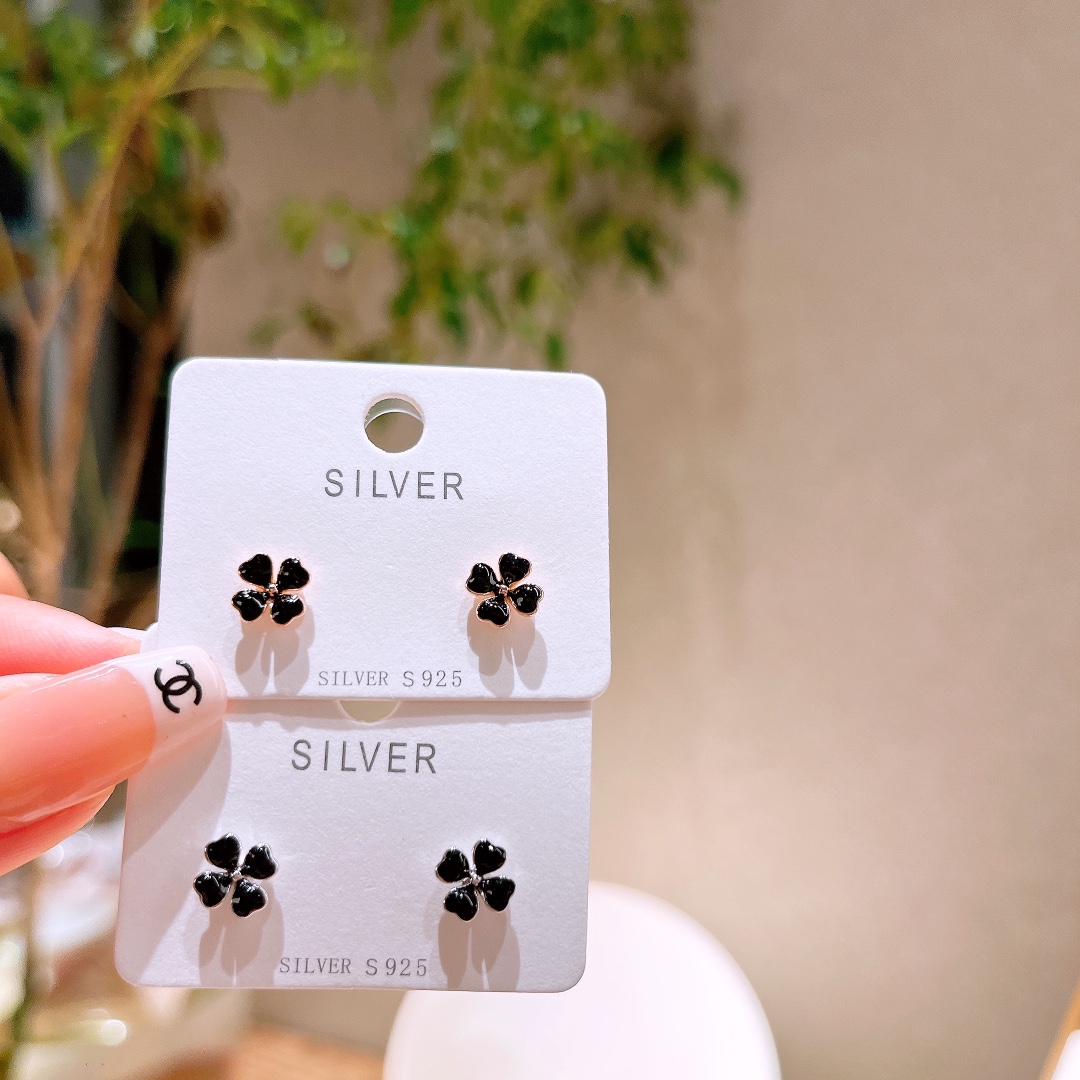 軽やか低アレルギー銀イヤリングシルバー 婚約