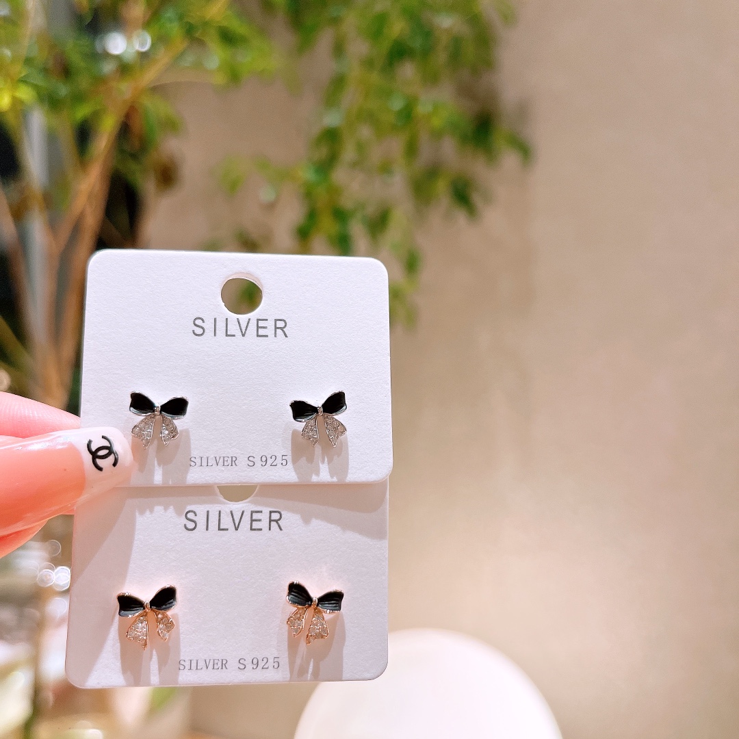 甘辛純銀イヤリングシルバー 記念日