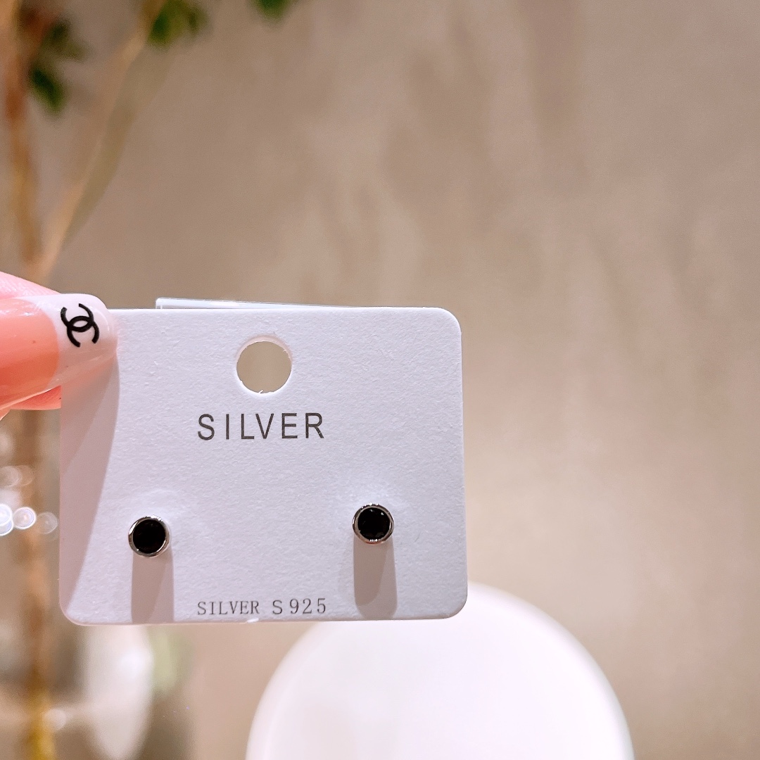 高級感低アレルギー銀イヤリングシルバー 新築祝い