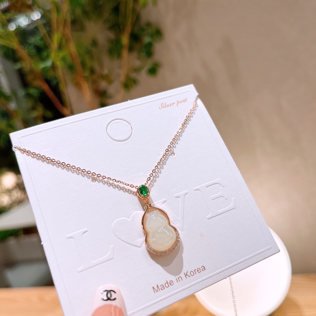 925 Silver Hetian Jade Necklace Fashion Teacher's Day Silver