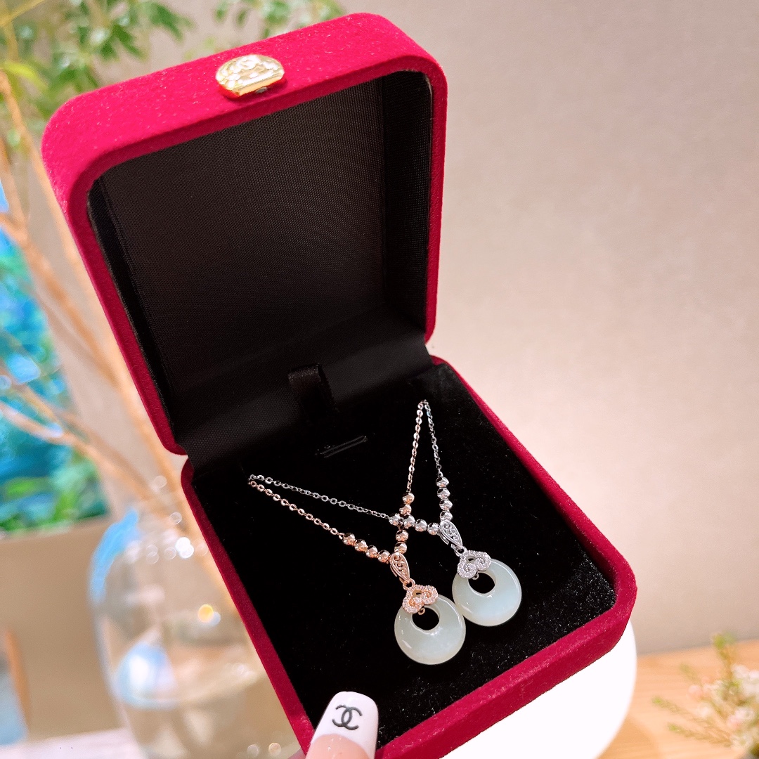 High Polish Silver Hetian Jade Necklace French Christmas Gold