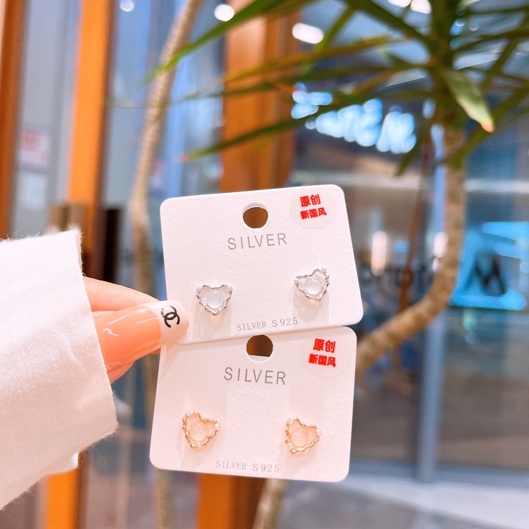 Low Allergy Silver Earrings Minimalist Valentine's Day Silver