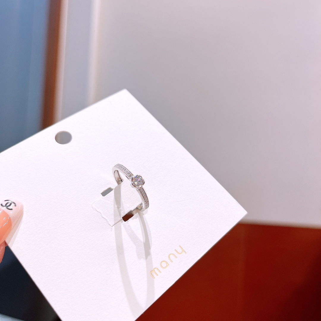 Fine Silver Moissanite Ring Playful Self-love Silver