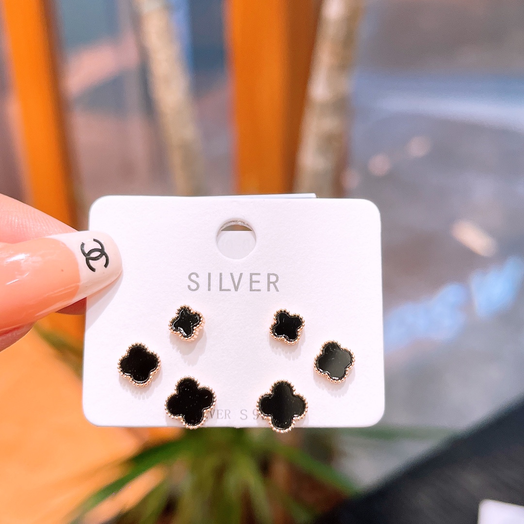 Solid Silver Earrings Sweet Party Gold