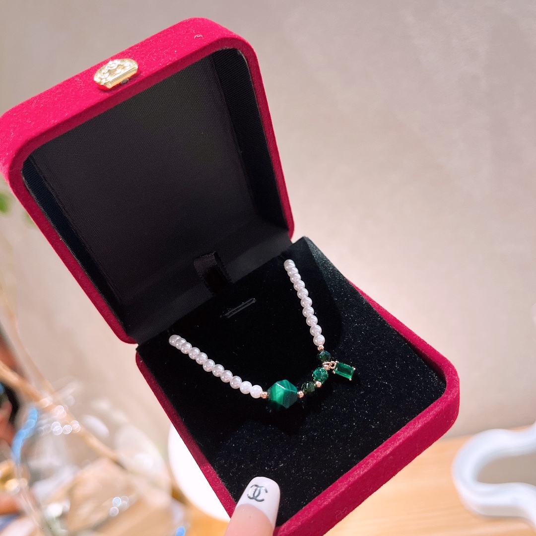 Fine Silver Necklace Artistic Wedding Favor Silver