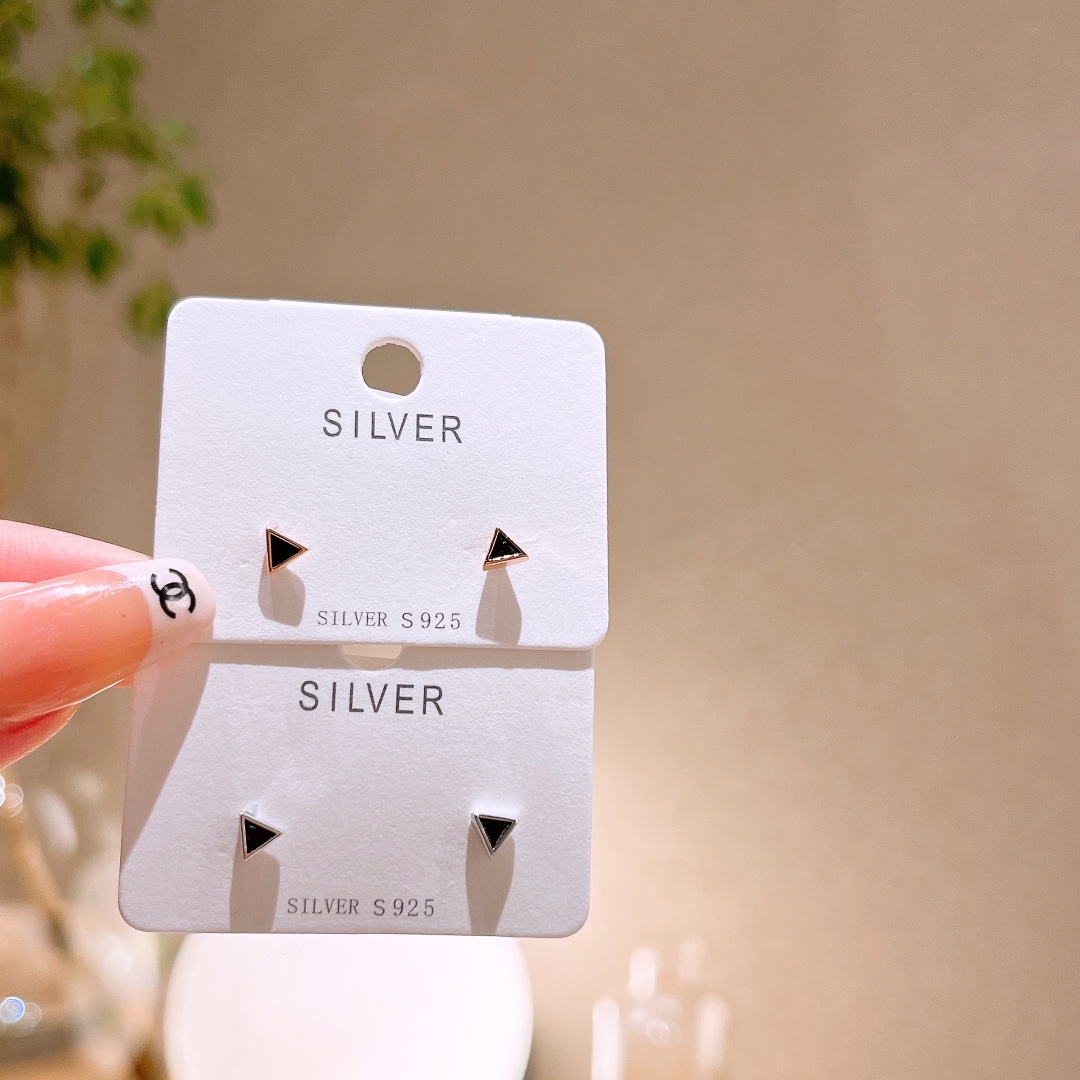 Low Allergy Silver Earrings Soft Travel Gold