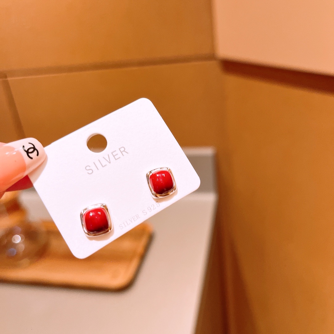 清純ニッケル無添加銀イヤリングシルバー 旅行