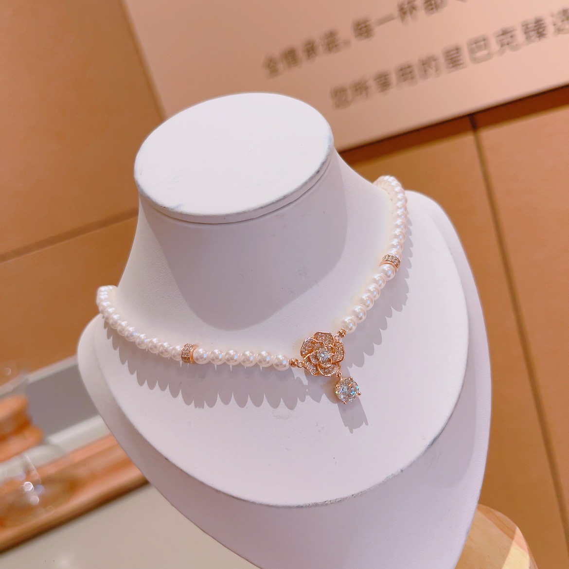 Solid Silver Moissanite Necklace Sweet & Cool Travel Gold