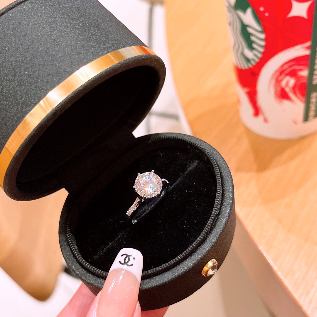 S925 Sterling Silver Moissanite Ring Premium Office Silver