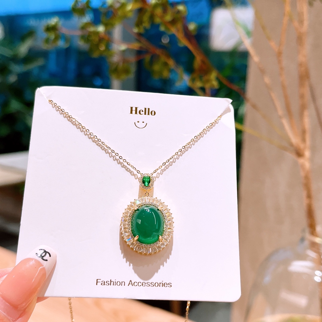 Solid Silver Green Chalcedony Necklace Ins Style Mother's Birthday