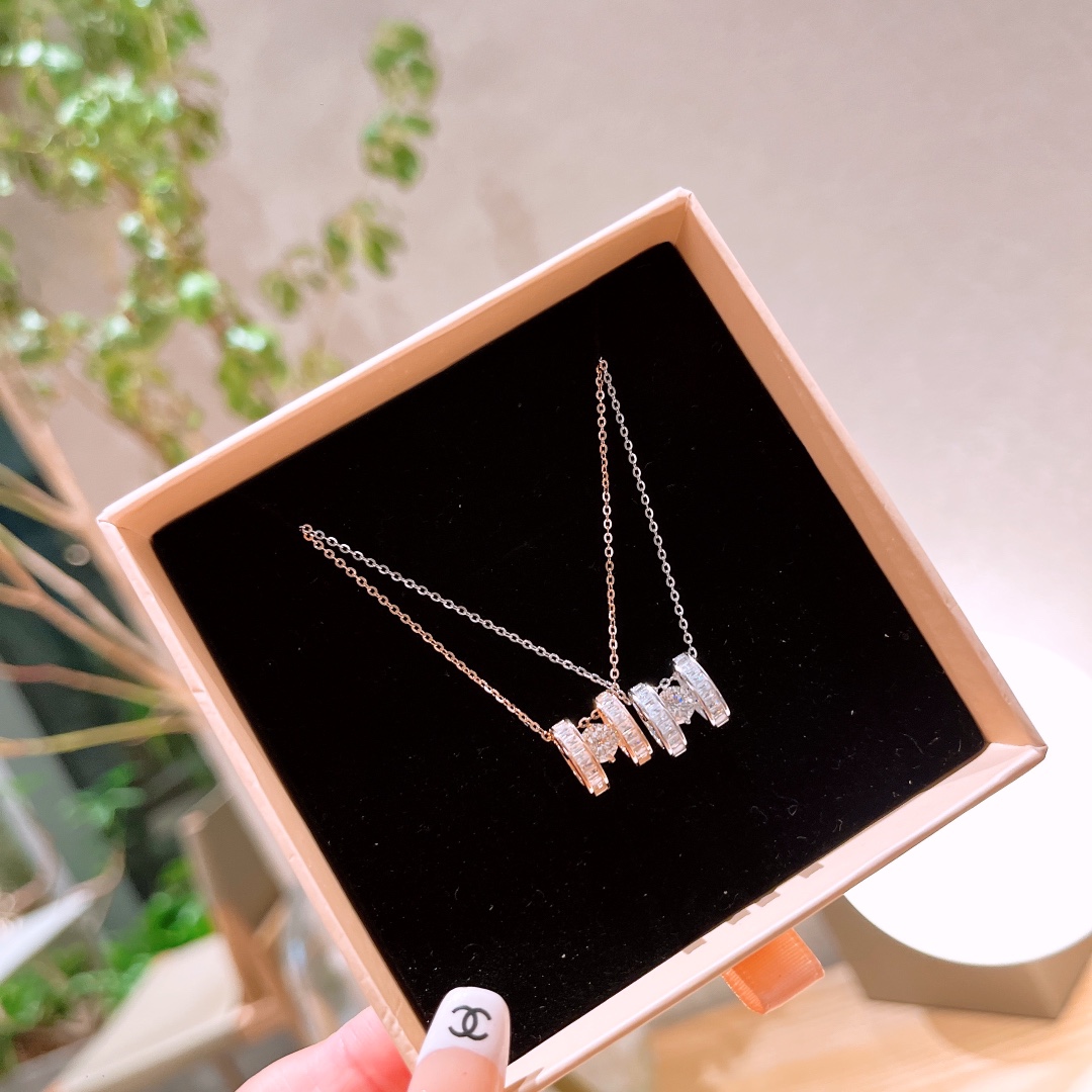 甘辛低アレルギー銀モアッサナイトネックレスシルバー ウェディング