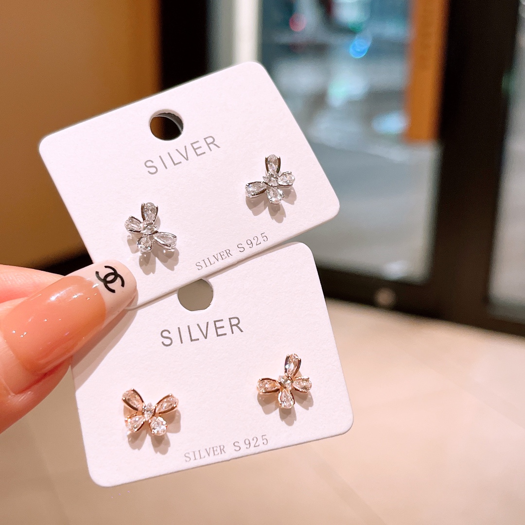 S925 Sterling Silver Earrings Gentle Housewarming Silver