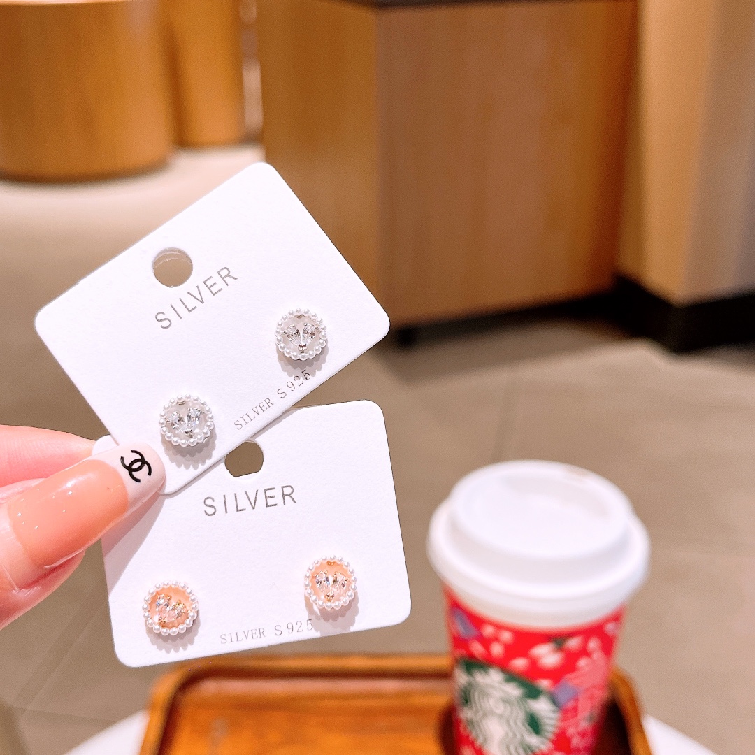 High Polish Silver Earrings Cute New Year Gold