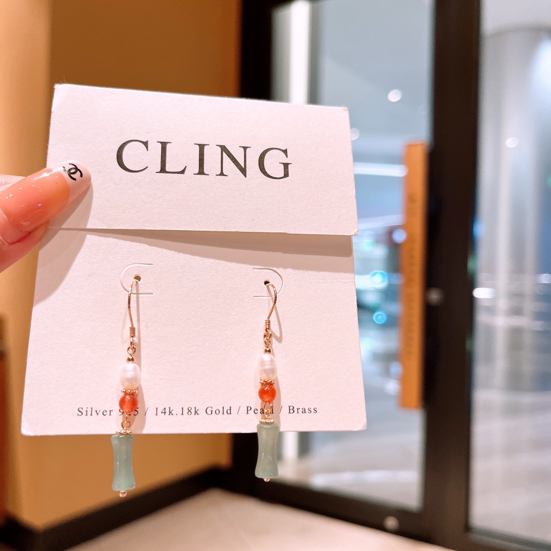 幻想的ニッケル無添加銀ドロップ＆スレッドイヤリングシルバー 旅行