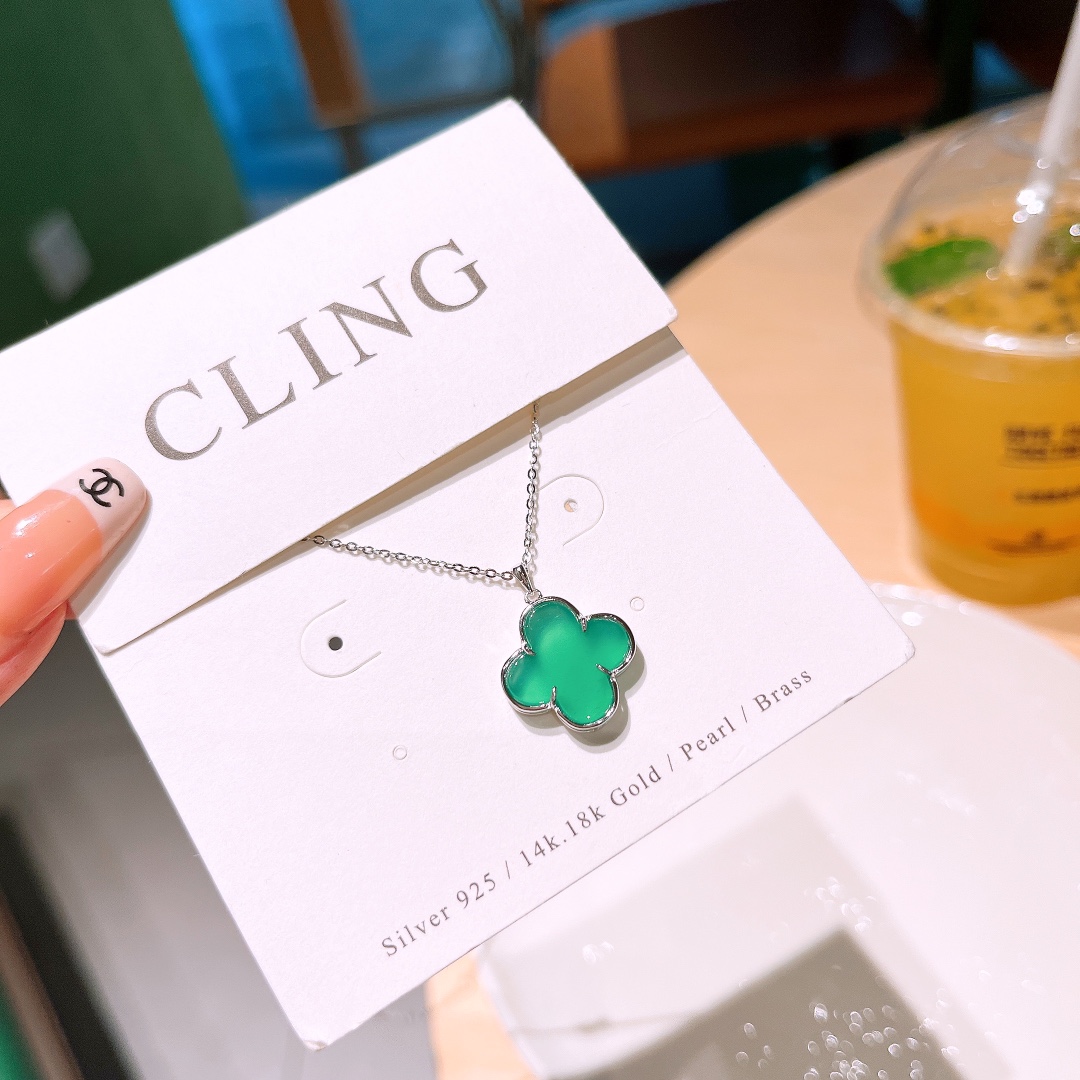 Hypoallergenic Silver Necklace Intellectual Date Night Gold