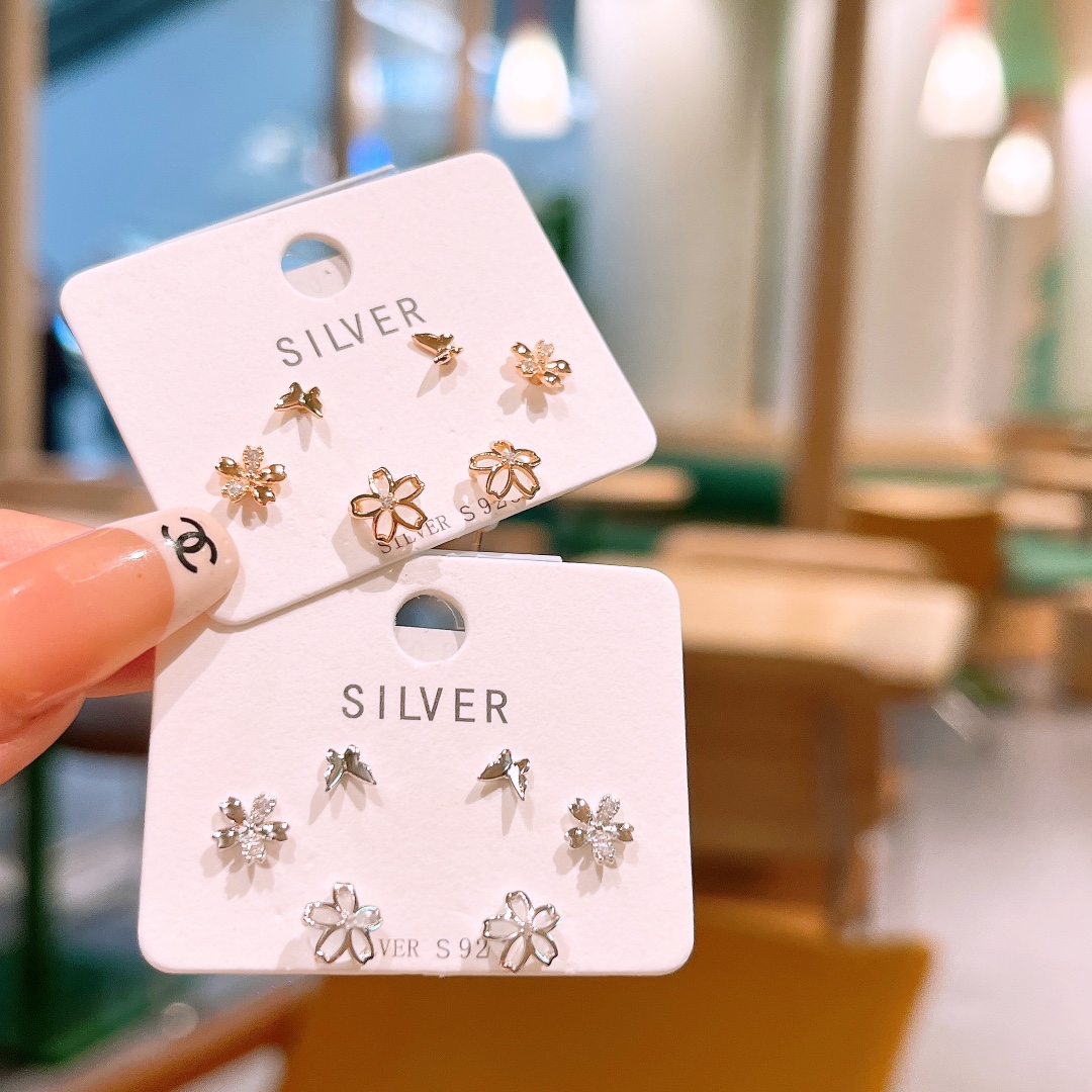 Nickel Free Silver Earrings Dainty Christmas Silver