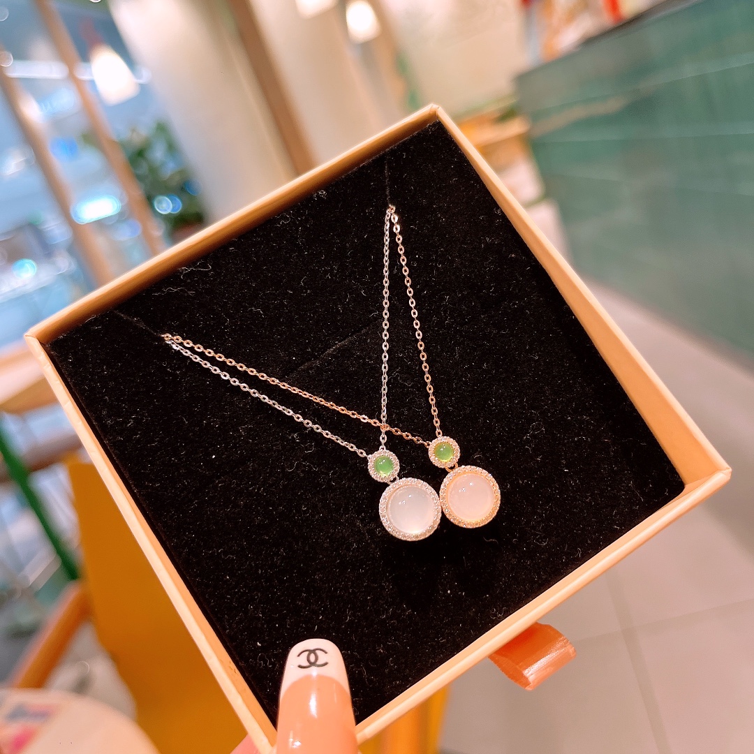 Solid Silver Necklace Sweet & Cool Annual Party Silver