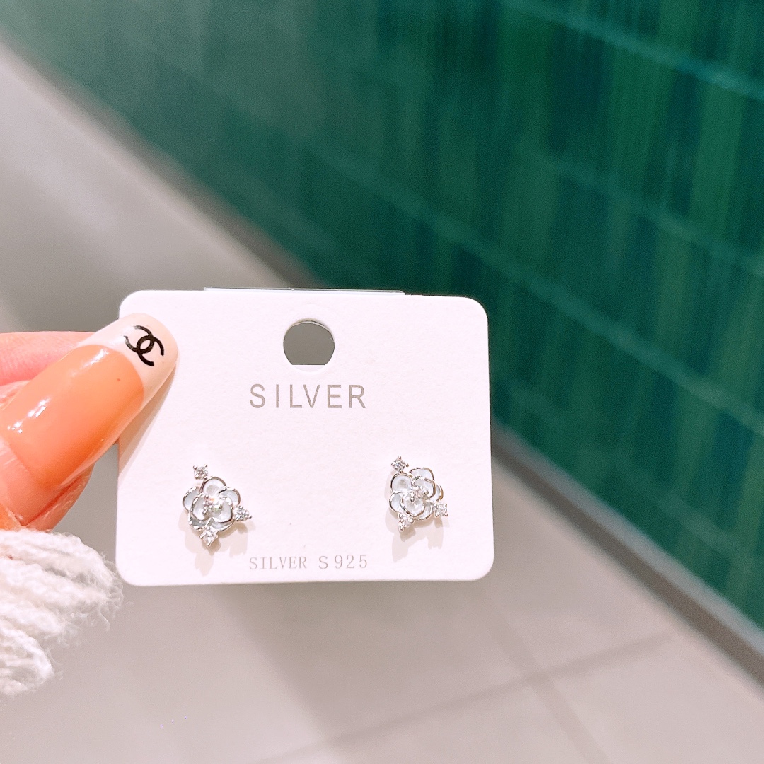 Hypoallergenic Silver Earrings Precision Proposal Gold