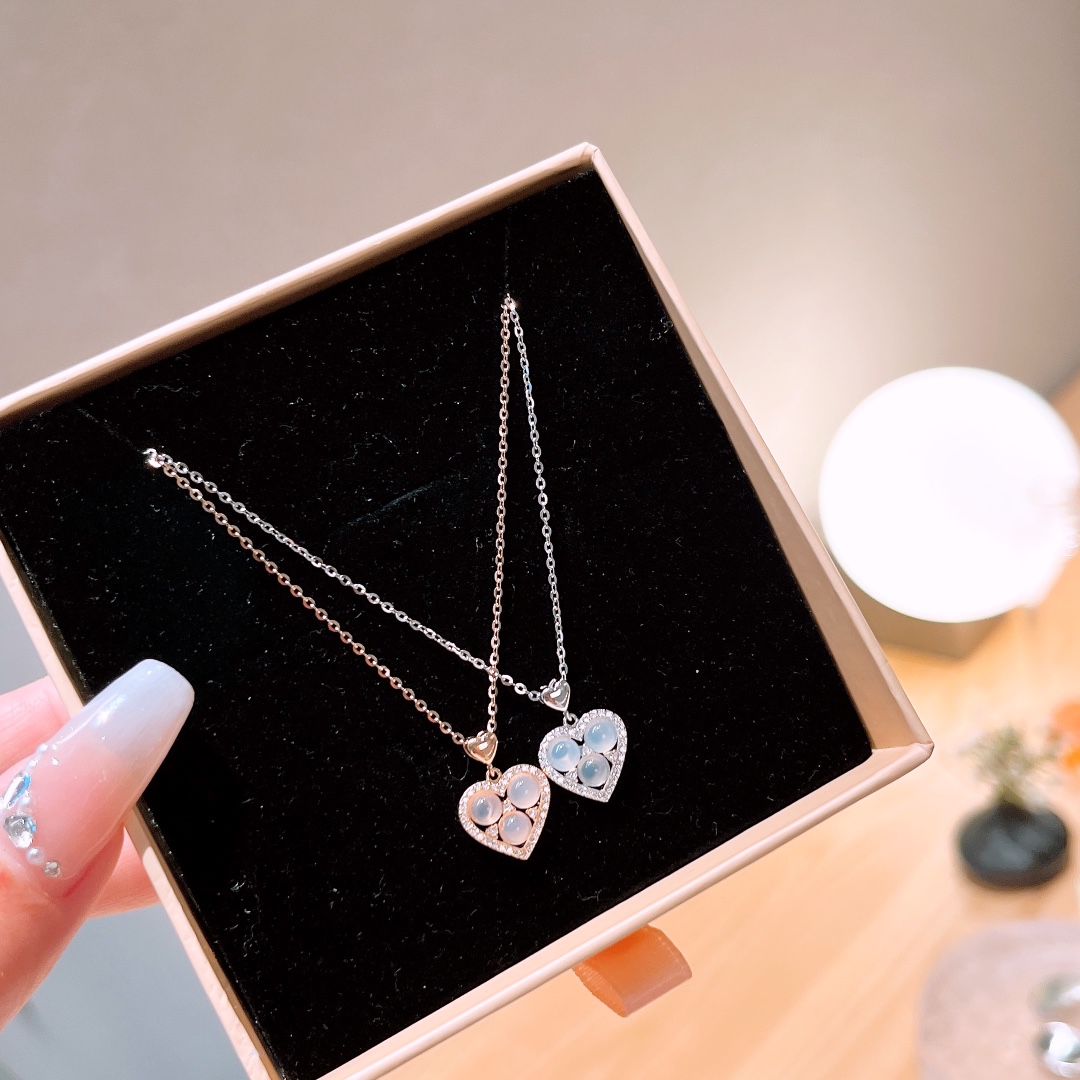 Fine Silver Necklace Girly Wedding Favor Silver