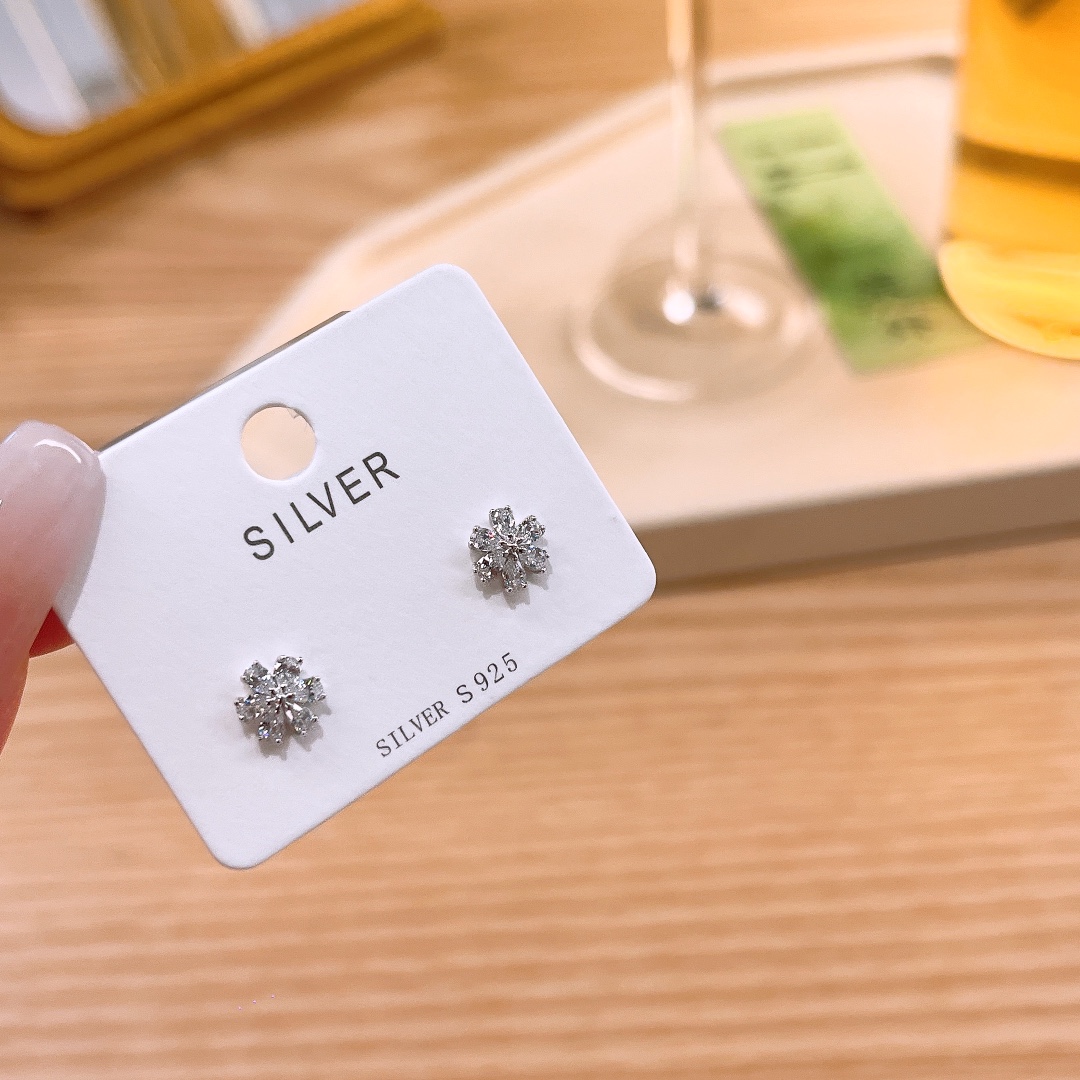 S925 Sterling Silver Earrings Cute Birthday Gold