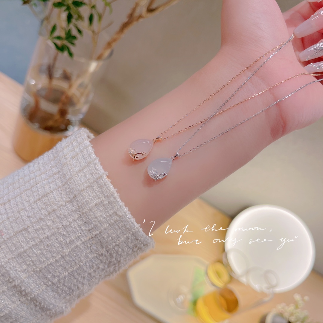 ロマンチックファインシルバーネックレスゴールド 旅行